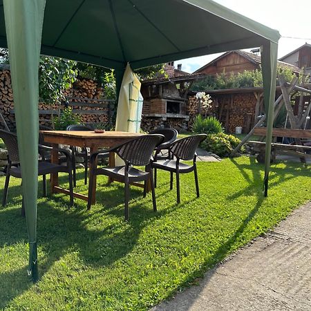 Vasi Apartments Dobrinishte Esterno foto